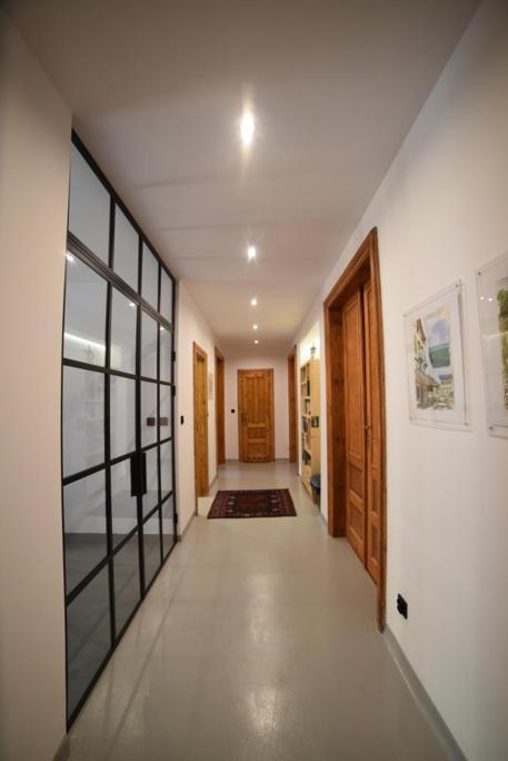 Designer Apartment 110M2 With King Size Beds & Equipped Kitchen クラクフ エクステリア 写真