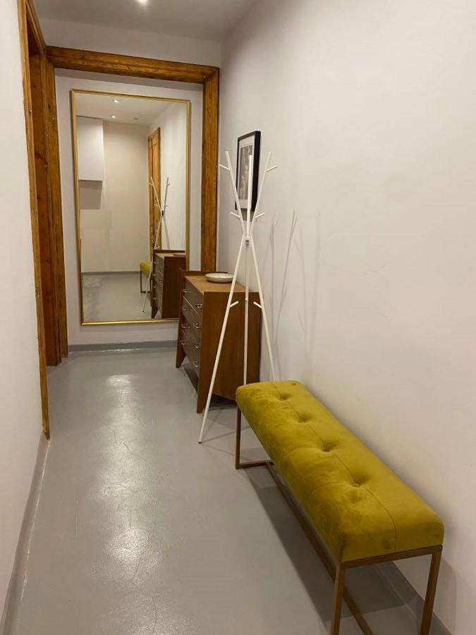 Designer Apartment 110M2 With King Size Beds & Equipped Kitchen クラクフ エクステリア 写真