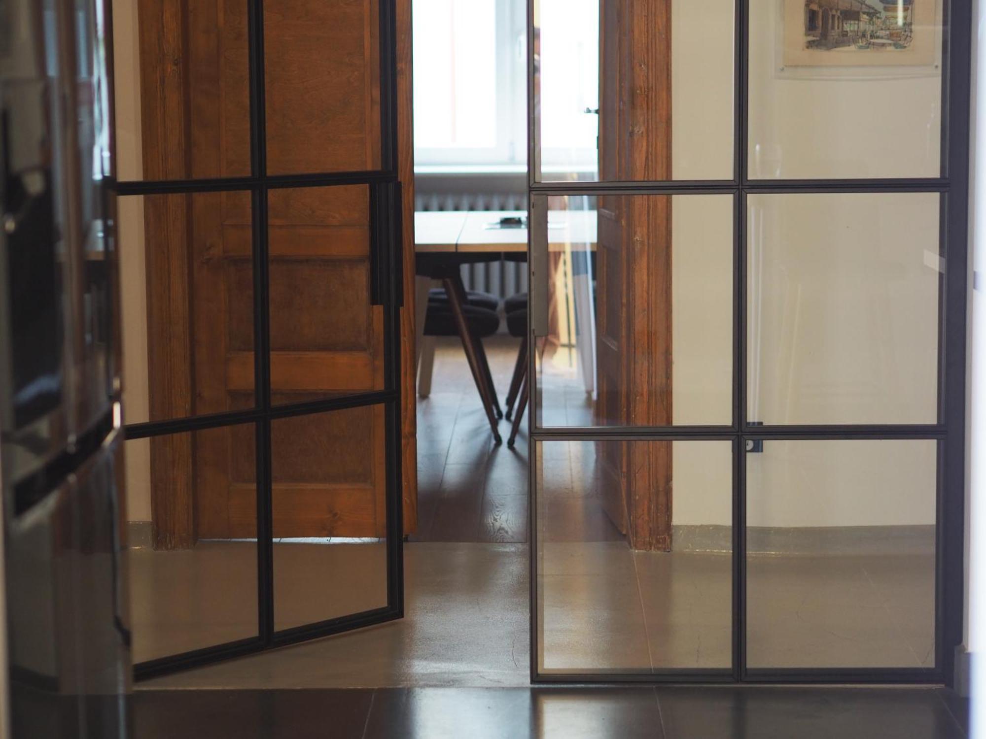 Designer Apartment 110M2 With King Size Beds & Equipped Kitchen クラクフ エクステリア 写真